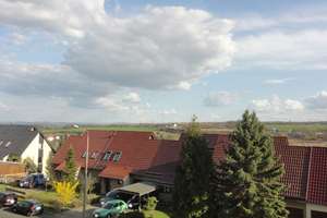 Kleinpestitz! - Tolle 4-Zimmer-Wohnung mit Balkon - in grüner Lage!