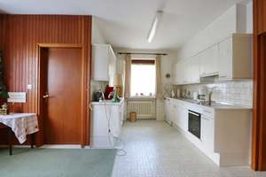 Großzügiges Architektenhaus mit Doppelgarage auf großem Grundstück in Hamburg-Wellingsbüttel – Die vollständige Adresse der Immobilie erhältst du vom Anbieter., 22391 Wellingsbüttel, Hamburg – Vorschaubild 23