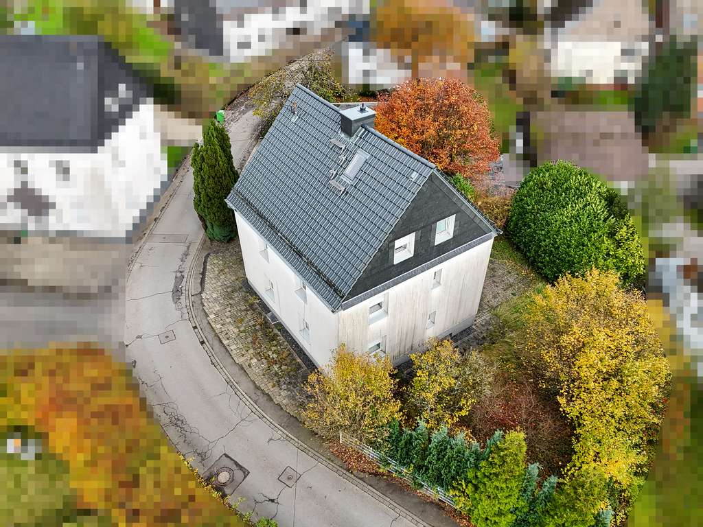 Immobilie in Marienheide - EINFACH LEBEN.....; WO ANDERE URLAUB MACHEN! (Platz für die ganze Familie) - Bild 2