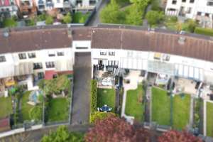 Reiheneckhaus mit 5 Zimmer in Köln-Chorweiler (Nord)