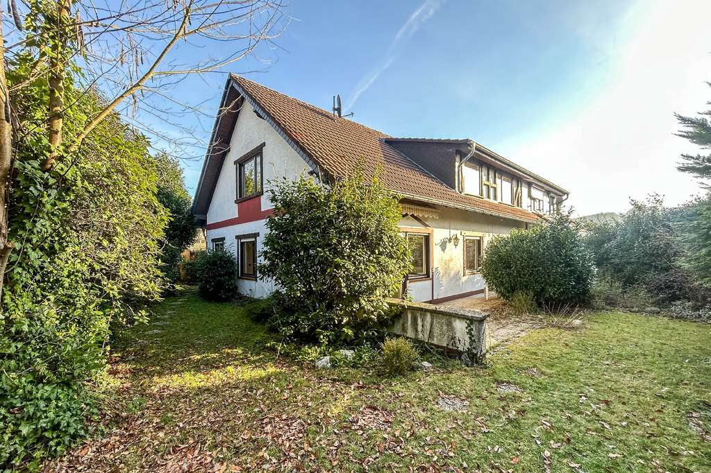 Immobilie in Rösrath - Familienfreundliche Doppelhaushälfte mit Potenzial! - gestalten Sie Ihr Zuhause in Hoffnungst - Bild 0