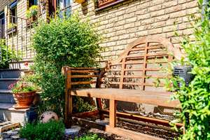 Charmante Doppelhaushälfte mit Kamin, Gartenidylle und viel Raum für Familie in Berlin-Kaulsdorf – Die vollständige Adresse der Immobilie erhältst du vom Anbieter., 12621 Kaulsdorf, Berlin – Vorschaubild 3