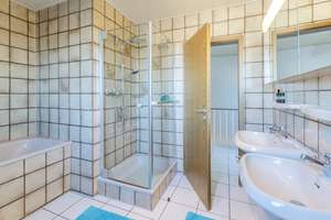 Charmantes Haus mit Garten, Garage und viel Potential in Sindorf – Die vollständige Adresse der Immobilie erhältst du vom Anbieter., 50170 Kerpen – Vorschaubild 12