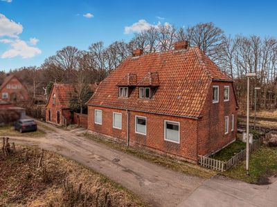 Handwerker aufgepasst! Sanierungsbedürftiges Zweiparteienhaus in Emkendorf