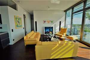 Wohnen in DEM Architektur-Highlight- Traumblick inklusive – Mühlenstraße 60, 10243 Berlin – Vorschaubild 7