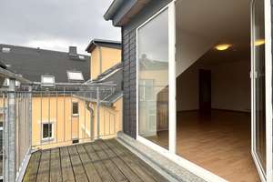 Helle 3-Raum-Dachgeschosswohnung mit Balkon und Einbauküche – Uhlandstraße 12, 9130 Sonnenberg, Chemnitz – Vorschaubild 8