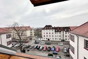 Charmante Dachgeschosswohnung mit  Holzbalken, EBK  & Weitblick über Leipzig – Triftweg 51, 4229 Marienbrunn, Leipzig – Vorschaubild 10