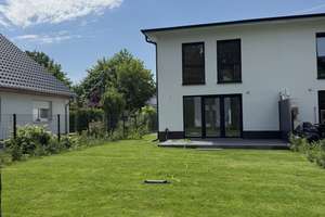 Ihr neues Zuhause: Exklusive Neubau-Doppelhaushälfte – hochwertig ausgestattet und einzugsbereit. – Die vollständige Adresse der Immobilie erhältst du vom Anbieter., 15827 Blankenfelde-Mahlow – Vorschaubild 7
