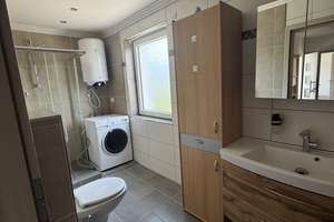 Helle 4-Zimmer Wohnung mit Balkon in Stephansposching – Die vollständige Adresse der Immobilie erhältst du vom Anbieter., 94569 Stephansposching – Vorschaubild 6