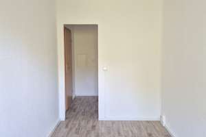 Familienangebot: zwei Bäder mit Wanne und Dusche + super Spielplatz + 5% Kinderrabatt – Friedrich-Viertel-Str. 88, 9123 Hutholz, Chemnitz – Vorschaubild 25