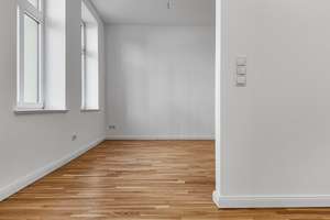 "Singles Aufgepasst" - helle 1-Raum-Wohnung - Fußbodenheizung, Parkett, CAT-7 Netzwerk, Einbauküche – Jahnstraße 60, 9126 Lutherviertel, Chemnitz – Vorschaubild 4
