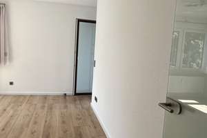 Renovierte schöne 3-Zimmer-Wohnung mit Balkon & Garage in Reutlingen – Kurt-Schuhmacher-Str. 49, 72762 Reutlingen-Mitte, Reutlingen – Vorschaubild 6