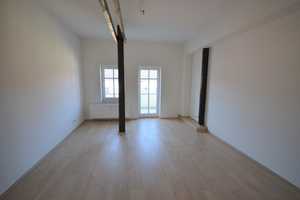 Ruhige 3-Zimmer-Wohnung mit 2 Balkonen im beliebten Stadtfeld Ost! – Wilhelm-Kobelt-Straße 9, 39108 Magdeburg – Vorschaubild 2