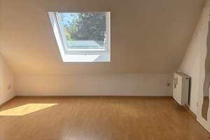 Gemütliches, helles Dachgeschoss-Appartement in Köln Pesch! – Die vollständige Adresse der Immobilie erhältst du vom Anbieter., 50767 Pesch, Köln – Vorschaubild 3