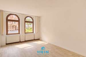 Wohnen im Herzen der Stadt – gemütliche EG-Wohnung mit Terrasse! Frisch renoviert! – Wettinerstraße 44, 8280 Aue – Vorschaubild 2