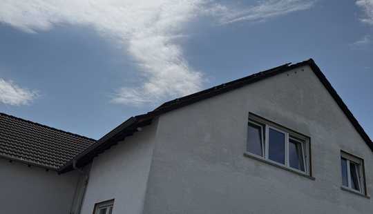 Bild von Großes Einfamilienhaus mit Einliegerwohnung in Wehrheim–270 m² Wohnfläche, Pelletheizung, PV-Anlage