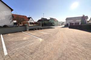 Provisionsfrei - Renovierte 3 Zimmer Wohnung mit Terrasse und Stellplatz in Heßdorf – Erlanger Straße 11, 91093 Heßdorf – Vorschaubild 29