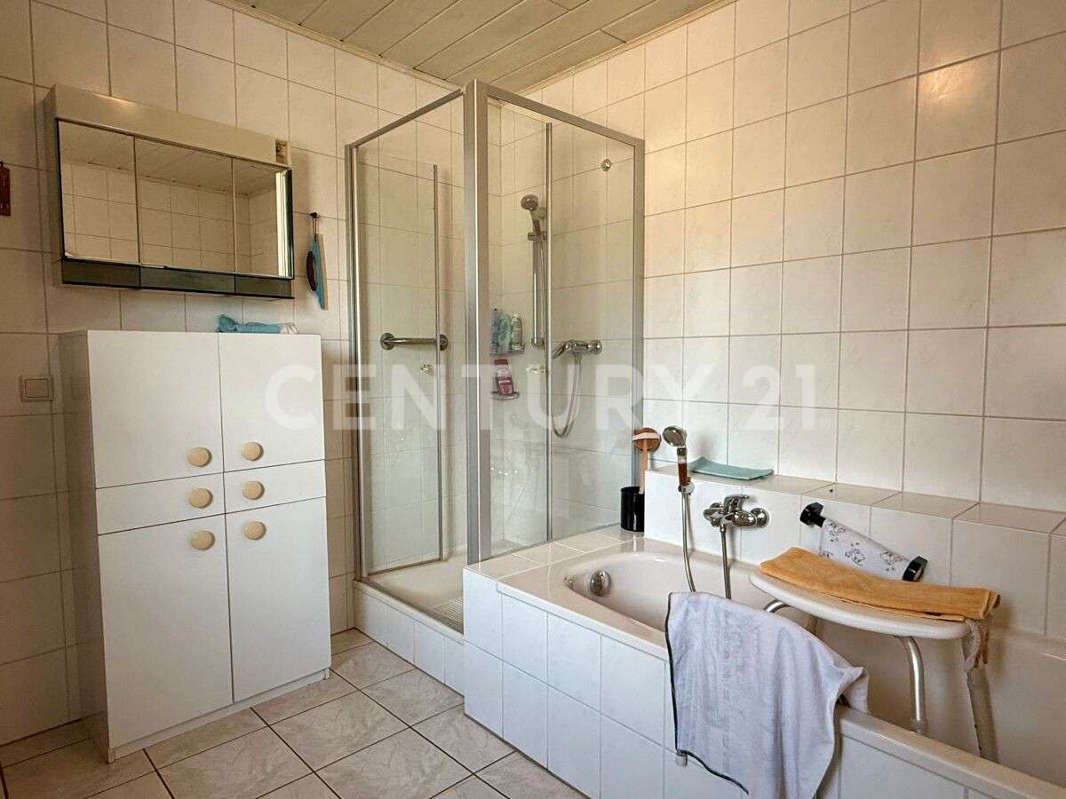 Immobilie in Naunheim - Geschmackvolles Einfamilienhaus mit viel Platz - Bild 7