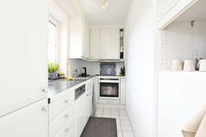 AIGNER - Perfekt geschnittene 2-Zimmer-Wohnung mit Balkon in Alt-Solln! – Die vollständige Adresse der Immobilie erhältst du vom Anbieter., 81479 Solln, München – Vorschaubild 2
