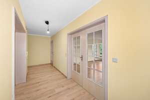 Exklusives 3 Familien Haus in bester Lage von Altdorf – Die vollständige Adresse der Immobilie erhältst du vom Anbieter., 90518 Altdorf bei Nürnberg – Vorschaubild 37