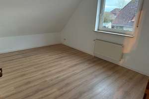 „Wohnglück in Wilhelmshaven – Doppelhaushälfte mit grünem Garten & Garage“ – Sven-Hedin-Str. 79 a, 26389 Maadebogen, Wilhelmshaven – Vorschaubild 14