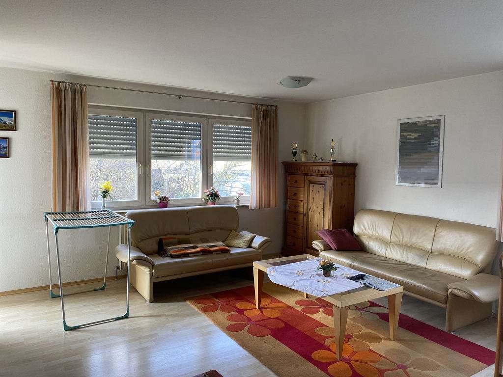 Immobilie in Erligheim - ruhig, schön und trotzdem nah der Mitte - Bild 2