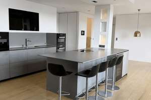 Exklusive Dachgeschoss-Maisonette – Die vollständige Adresse der Immobilie erhältst du vom Anbieter., 80335 Dom Pedro, München – Vorschaubild 3