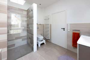 Premium-Wohnen in Leipzig-Gohlis: Exklusives 6-Zimmer-Haus mit moderner Architektur – Die vollständige Adresse der Immobilie erhältst du vom Anbieter., 4157 Gohlis-Mitte, Leipzig – Vorschaubild 11