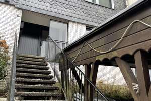 Gepflegtes 5-Zimmer Einfamilienhaus mit Carport in Wuppertal – Die vollständige Adresse der Immobilie erhältst du vom Anbieter., 42109 Uellendahl-Katernberg, Wuppertal – Vorschaubild 2