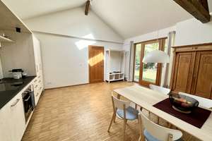 * voll möblierte und helle Wohnung mit Terrasse u. Garten * 5895 * – Die vollständige Adresse der Immobilie erhältst du vom Anbieter., 1259 Kleinzschachwitz, Dresden – Vorschaubild 5