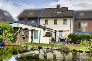 Modernes Wohnen trifft Altbau-Charme in Kleingladbach – Die vollständige Adresse der Immobilie erhältst du vom Anbieter., 41836 Hückelhoven – Vorschaubild 1