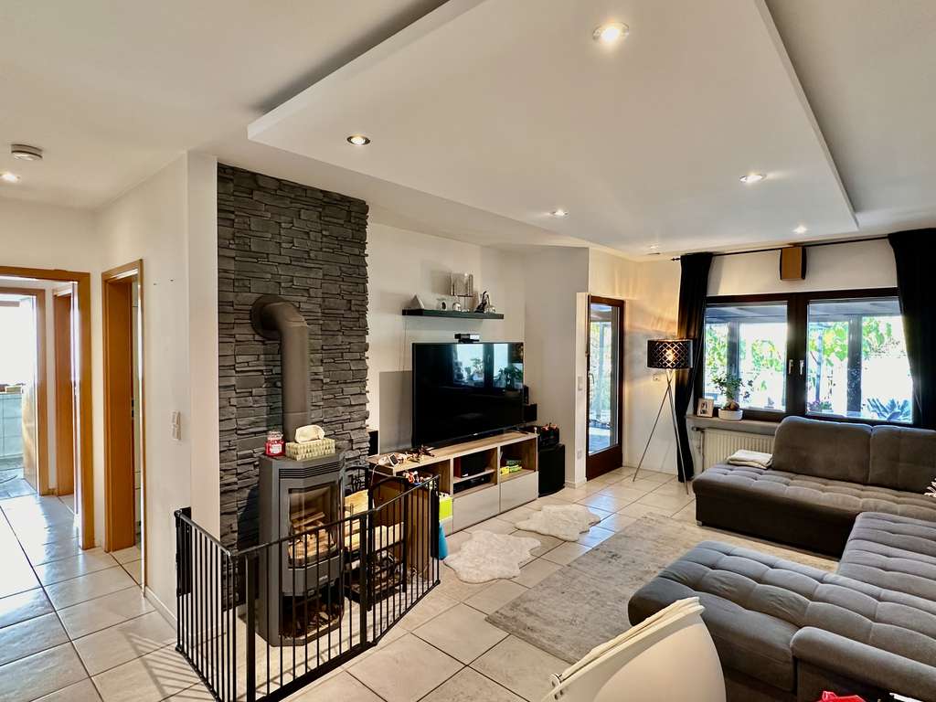 Immobilie in Biblis - Bungalow mit Wintergarten in Biblis-Nordheim - Bild 3