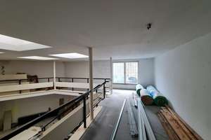 Unikat: großzügige Remise-Whg zum Ausbau nahe Innsbrucker Platz