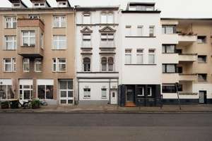 Denkmalgeschütztes Dreifensterhaus | 9 Einheiten | 5,43 % IST-Rendite | IST-Faktor 18,4 – Die vollständige Adresse der Immobilie erhältst du vom Anbieter., 51063 Mülheim (Ortsteil), Köln – Vorschaubild 2