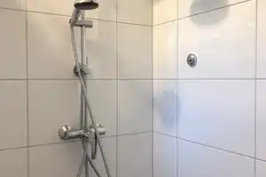 Modernisierte Wohnung mit Einbauküche und Balkon: stilvolle 2-Zimmer-Wohnung in Mainz-Finthen – Sertoriusring 313, 55126 Mainz – Vorschaubild 16