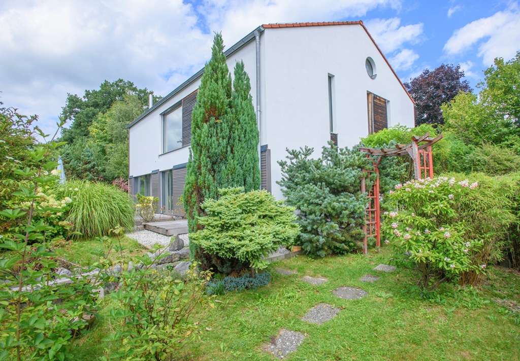 Immobilie in Königsdorf - Modern wohnen, entspannt leben – Einfamilienhaus mit wunderschönem Grundstück - Bild 0