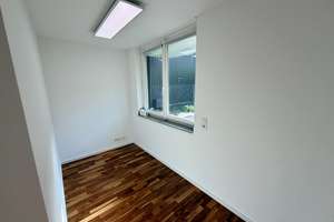 Hochwertige Split-Level-Wohnung mit Hauscharakter in Junkersdorfer Bestlage – 50858 Junkersdorf, Köln – Vorschaubild 17