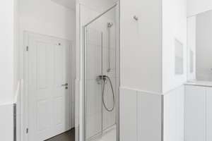 Connewitz von seiner schönsten Seite – 3-Zimmer-Wohnung mit Balkon, Terrasse & Garten! – Windscheidstraße 49, 4277 Connewitz, Leipzig – Vorschaubild 9