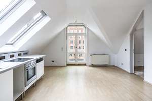 NEU *Paul & Partner* SELTENE GELEGENHEIT: HISTORISCHE STADTVILLA – EIN JUWEL FÜR LIEBHABER – Die vollständige Adresse der Immobilie erhältst du vom Anbieter., 65187 Südost, Wiesbaden – Vorschaubild 27