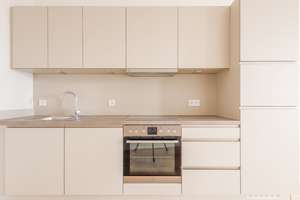 Stilvolle Etagenwohnung mit Wintergarten und moderner Einbauküche – großzügig und lichtdurchflutet – Rampische Straße 18, 1067 Innere Altstadt, Dresden – Vorschaubild 2