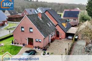 Zweifamilienhaus mit Carport in Papenburg – Die vollständige Adresse der Immobilie erhältst du vom Anbieter., 26871 Papenburg – Vorschaubild 1