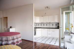 Hansaviertel mit City-Blick: Freie 2-Zimmerwohnung im 7.OG – Flensburger Straße 27, 10557 Hansaviertel, Berlin – Vorschaubild 2