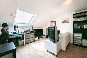 Modernisiertes Reihenmittelhaus mit zwei WE und ausgebautem Dachgeschoss – Die vollständige Adresse der Immobilie erhältst du vom Anbieter., 89079 Wiblingen, Ulm – Vorschaubild 15