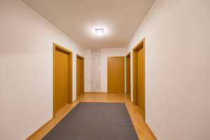 Hochwertiges Familienhaus mit Wintergarten, Doppelcarport, Wellnessbad, Photovoltaik und separater E – Die vollständige Adresse der Immobilie erhältst du vom Anbieter., 26676 Barßel – Vorschaubild 20