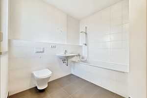 Property thumbnail 11