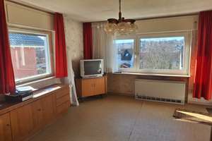Preiswertes Reihenendhaus mit 6 Zimmern in Karlsruhe-Grünwettersbach – Die vollständige Adresse der Immobilie erhältst du vom Anbieter., 76228 Grünwettersbach, Karlsruhe – Vorschaubild 3