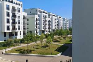 Familienfreundliche 4-Zimmer-Whg.  in ruhiger Top-Lage mit Süd-Loggia - **provisionsfrei** – Am Oberwiesenfeld 27, 80809 Am Riesenfeld, München – Vorschaubild 13