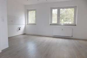 Renoviert und bezugsfertig... 3-Zimmerwohnung für kleine Familien mit Einbauküche!!! – Breitenbachstr. 58, 47809 Oppum, Krefeld – Vorschaubild 3