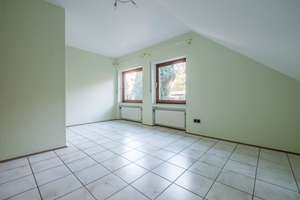 Giersberg: Helles, geräumiges, vielseitig gestaltbares Haus mit großer Loggia und traumhaftem Ausbli – Die vollständige Adresse der Immobilie erhältst du vom Anbieter., 57076 Weidenau, Siegen – Vorschaubild 19