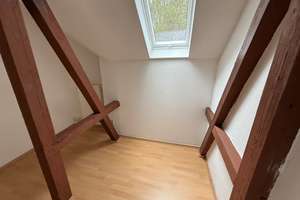 Tolle 7-Raum-DG-Wohnung mit Balkon in Chemnitz-Kappel – Steinstr. 6, 9116 Kappel, Chemnitz – Vorschaubild 53